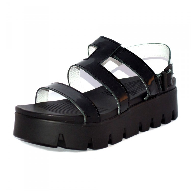 

Босоножки Winner Boots черные 522 39