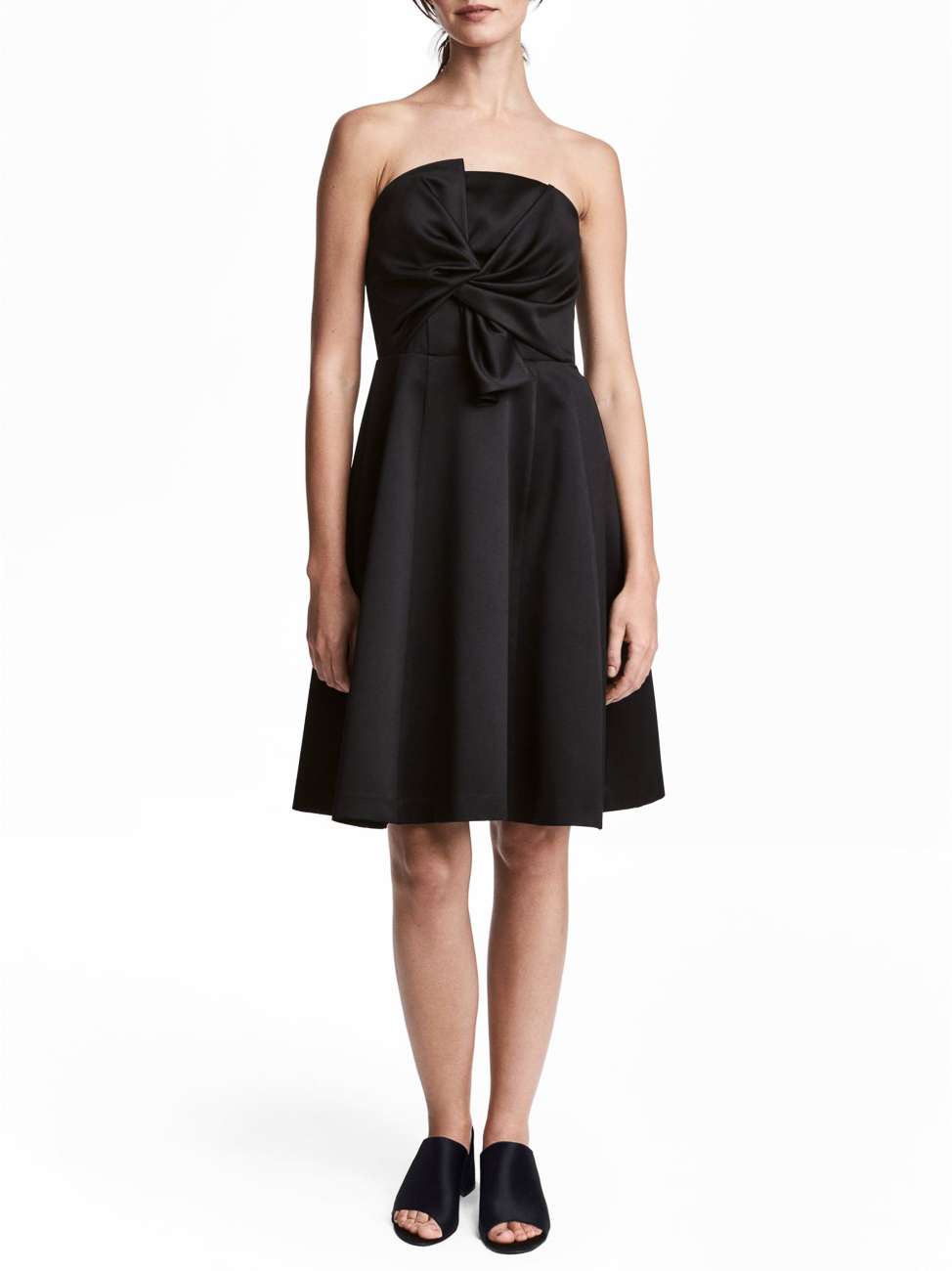 

Платье H&M Ж1019480 цвет черный M