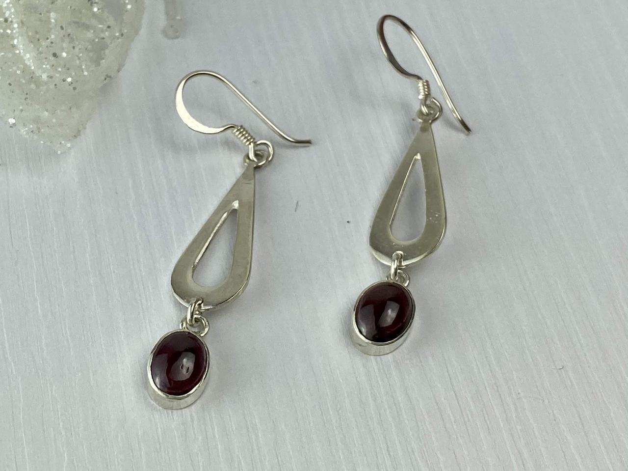 

Серьги из серебра с Камнем Гранат Пироп Sky Jewelry 262 (765)