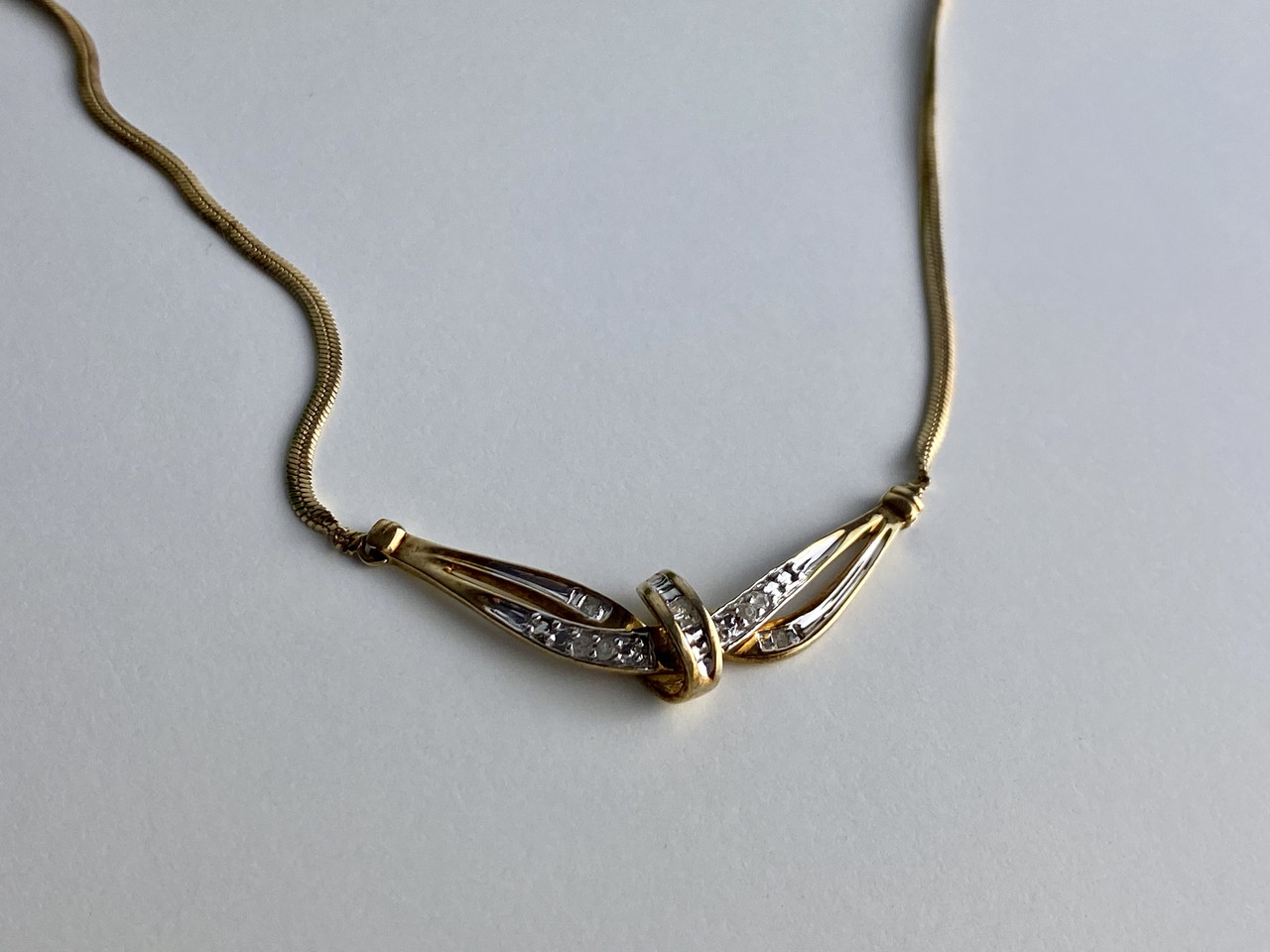 

Серебряное ожерелье в позолоте с камнями белая шпинель Sky Jewelry (2555)