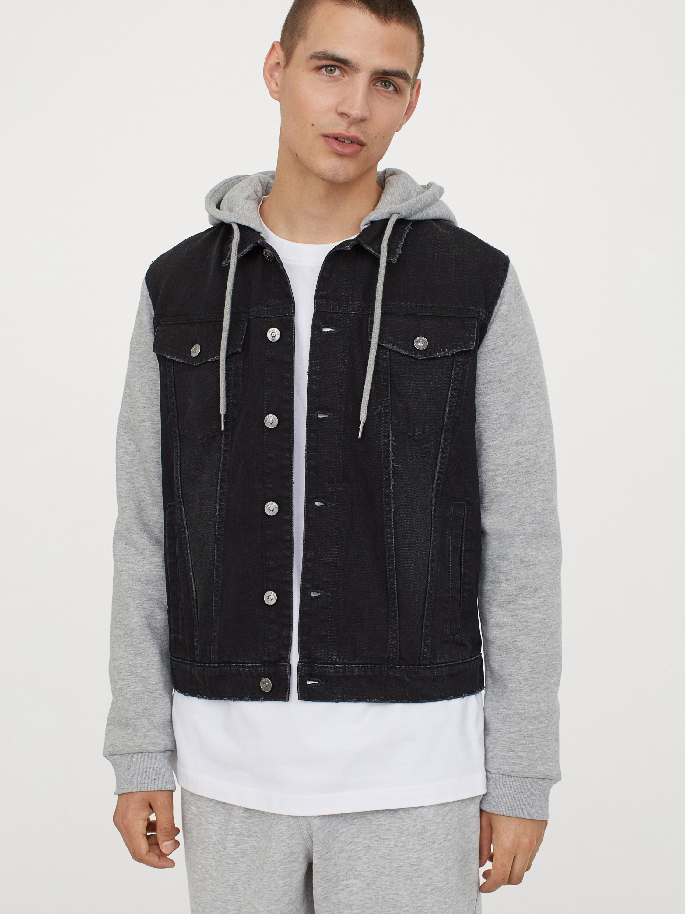 

Куртка джинсовая H&M 4073540 XS Черная