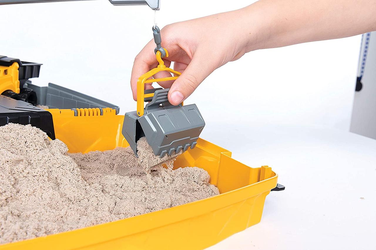 Kinetic clearance sand sandbox