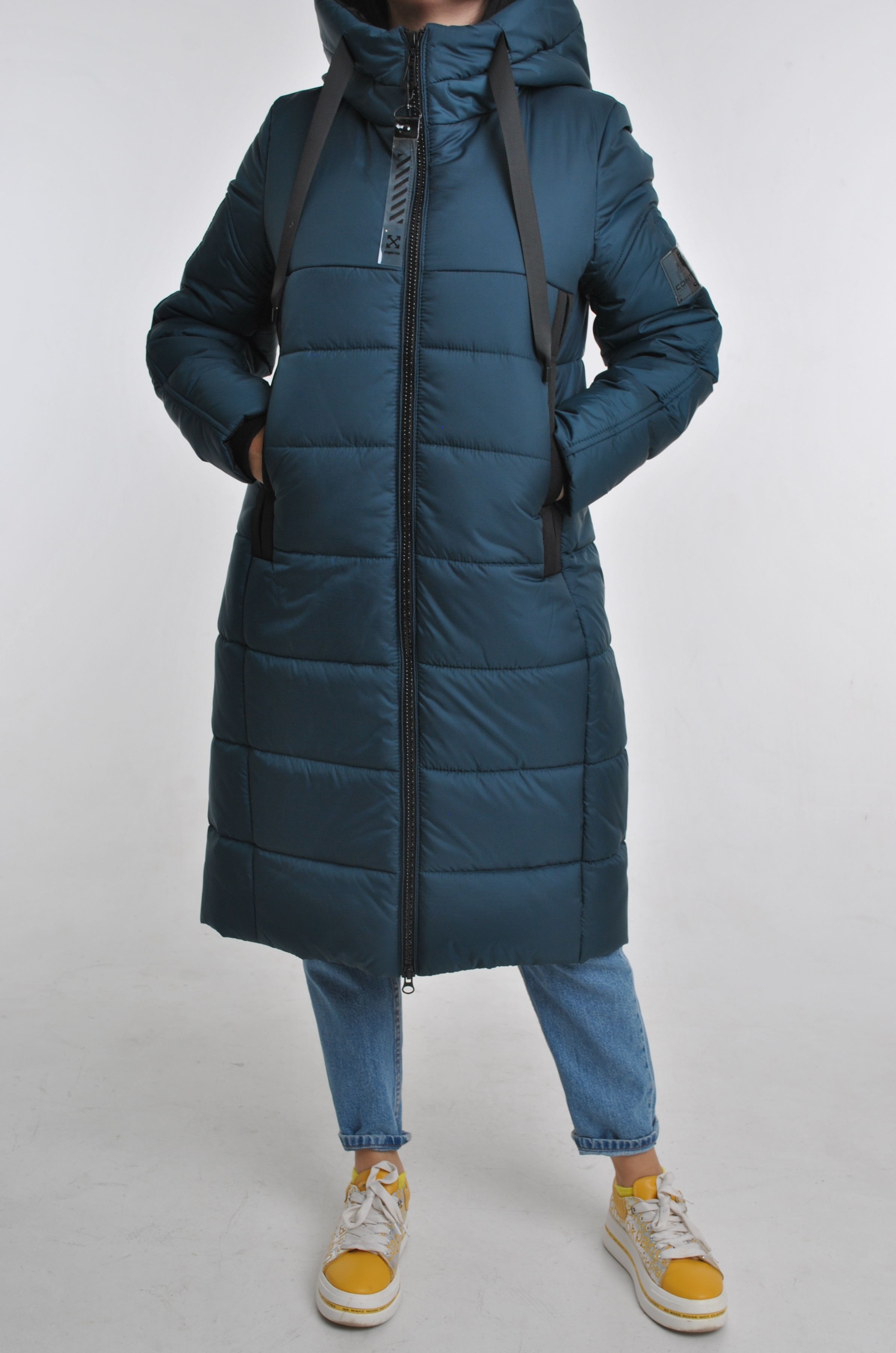 

Зимняя теплая куртка с капюшоном,в цвете морская волна,р, Зимняя теплая куртка с капюшоном,в цвете морская волна,р.46