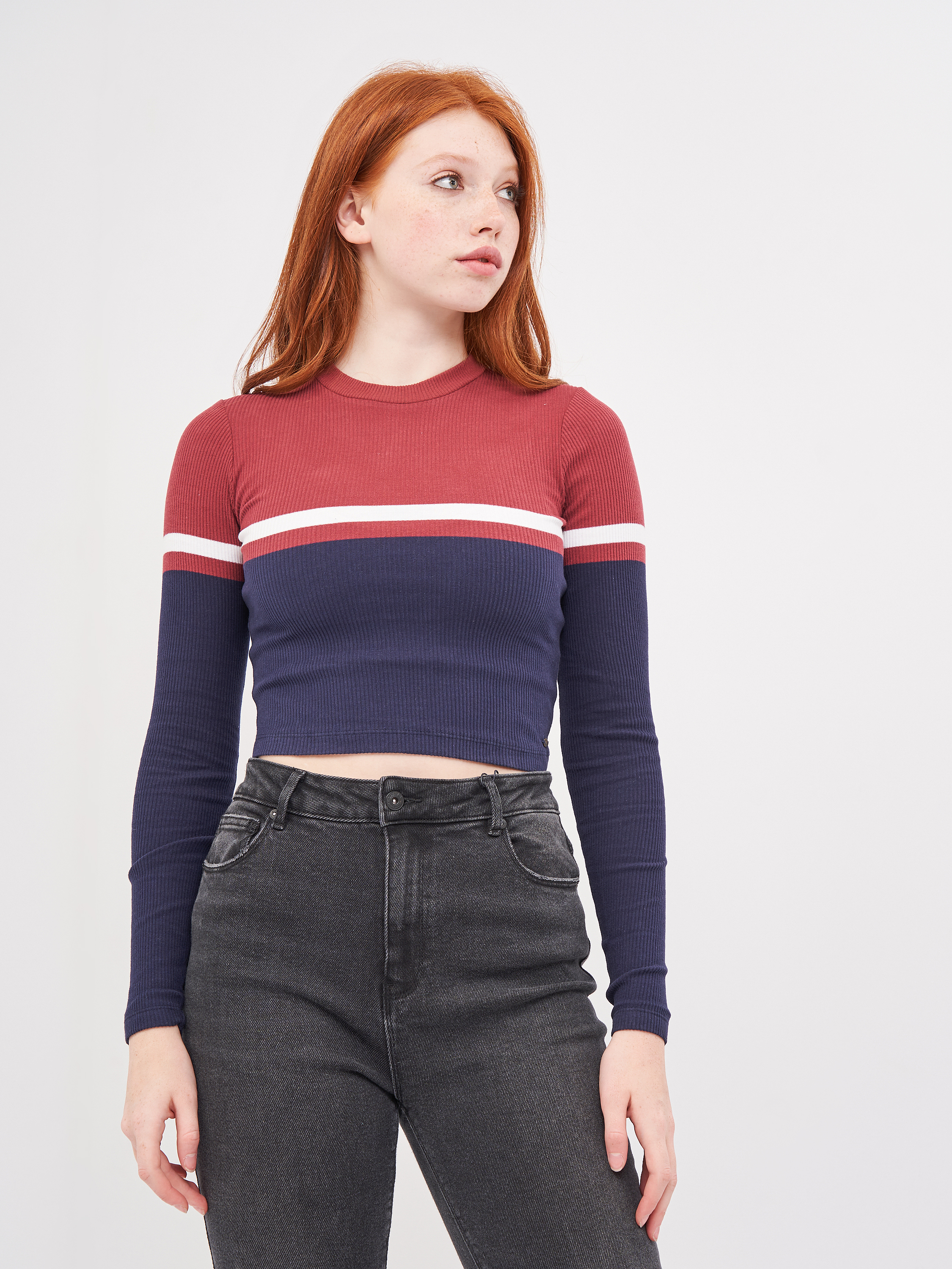 

Лонгслив Pull & Bear 5246/320/401 S Бордовый с синим