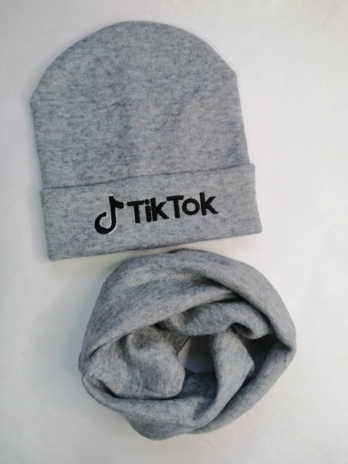 

Набор зимний шапка и хомут TikTok подкладка флис ,Размер 48-52, серый