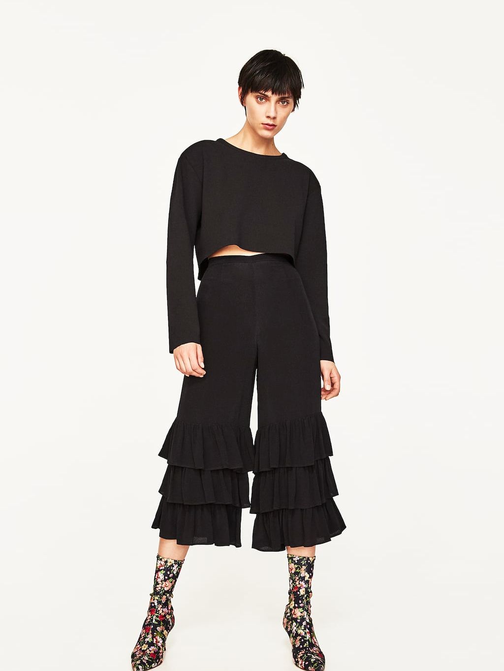 

Брюки Zara 03057041800 XS Черные