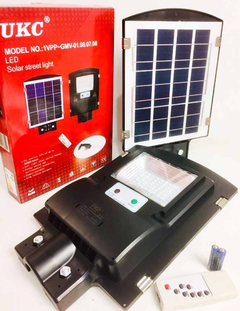 

Уличный светильник UKC mod.7141 с солнечной зарядкой и пульт ДУ, 30 Вт, 48 Led