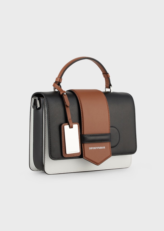 

Сумка Emporio Armani Черная Y3A125.YTG6E