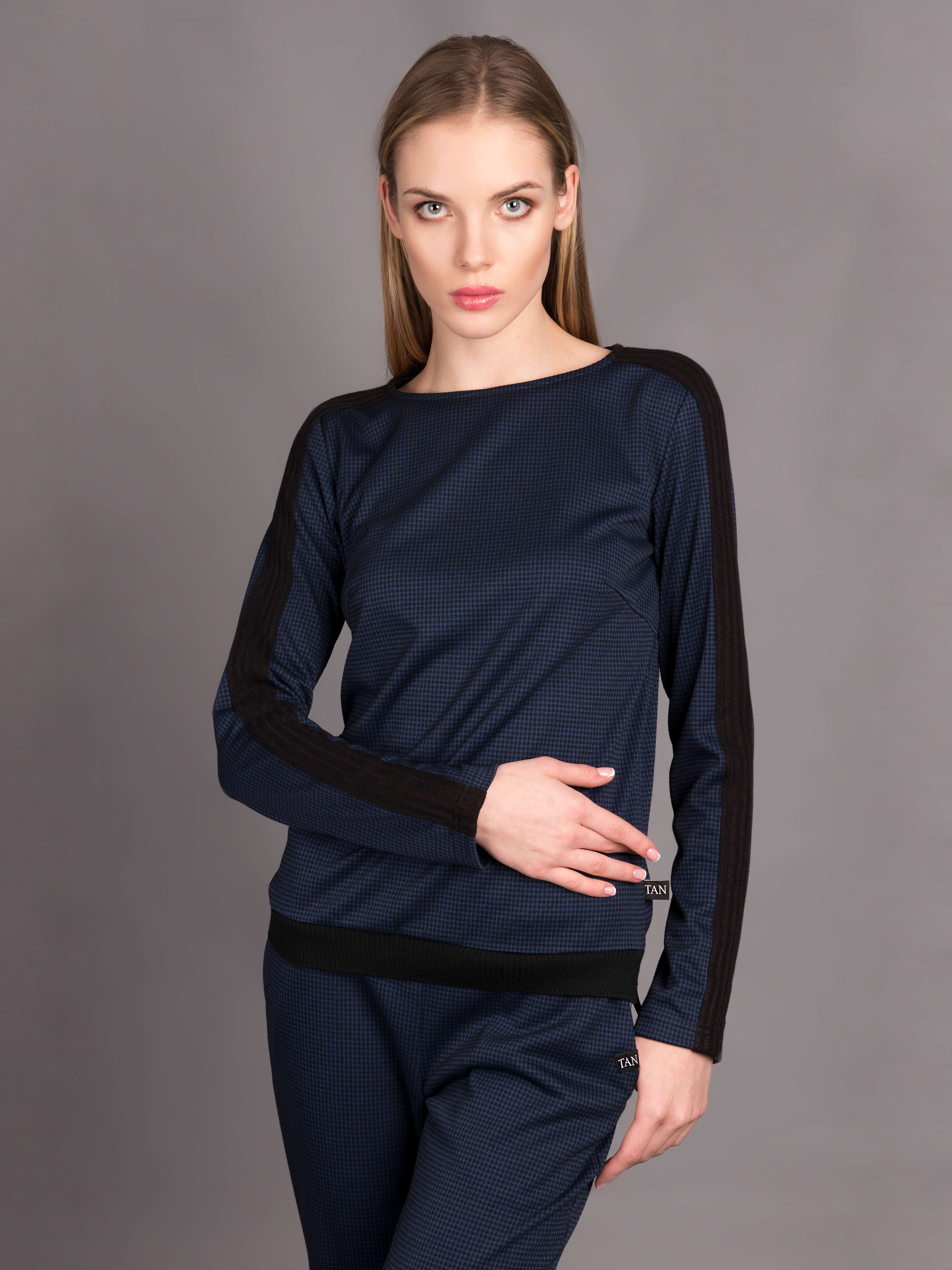 

Джемпер ANDRE TAN 29069P XS Темно-синий