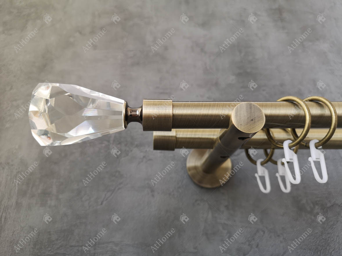 

Карниз Quadrum Лучетта 160 см двойной универсальный Антик 19/19 мм гладкая (кольца с крючками)