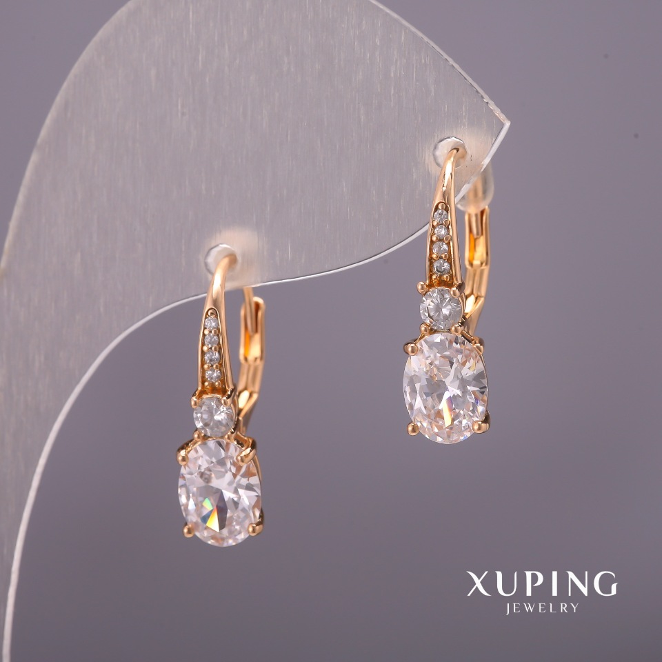 

Серьги Xuping с белыми камнями 6х20мм Позолота 18К, ida37901