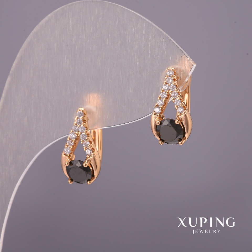 

Серьги Xuping с черными камнями 7х14мм Позолота 18К, ida37872