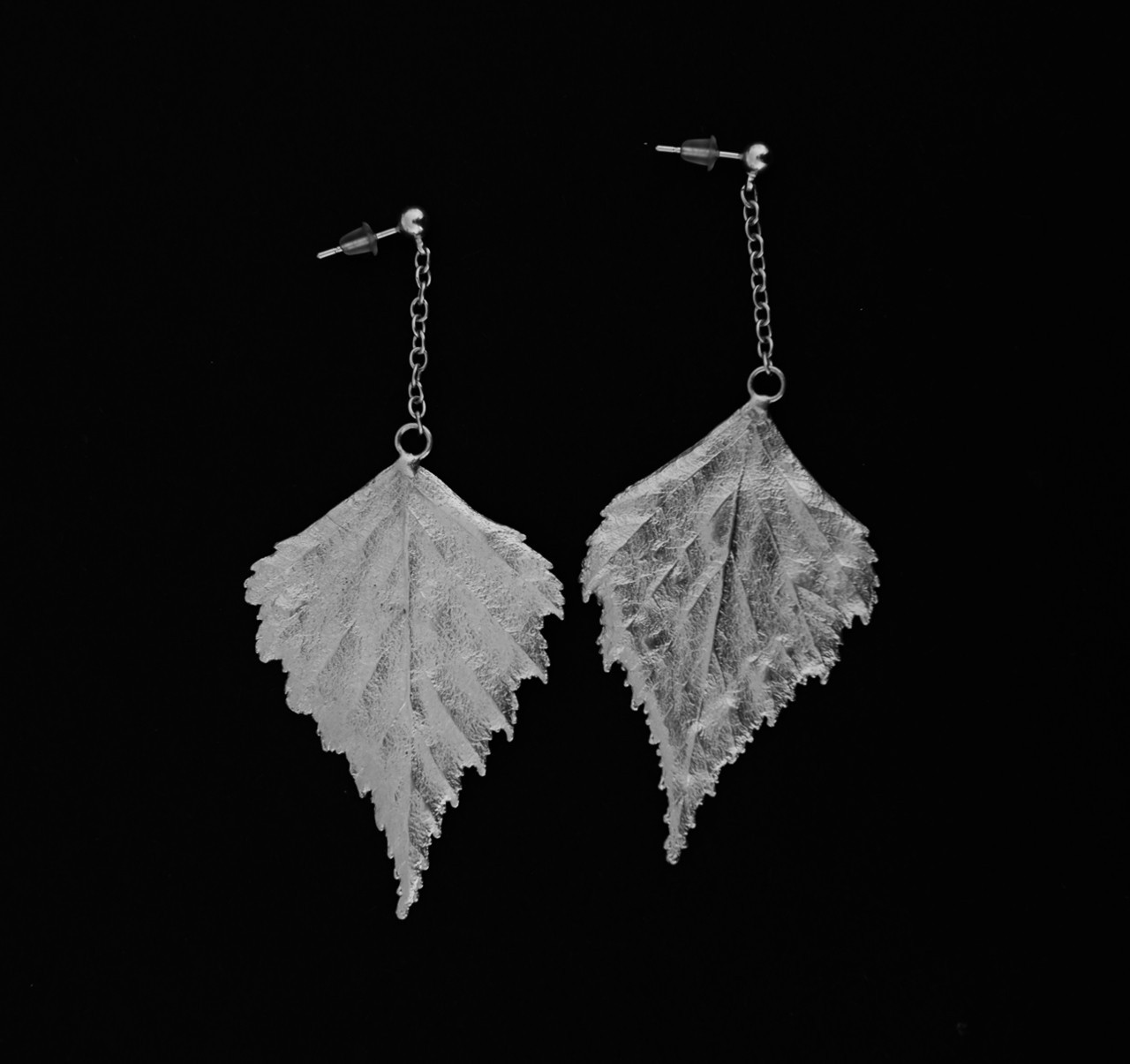 

Серьги Unique Jewellery UJ5 длина 8 см Серебряные UJ540