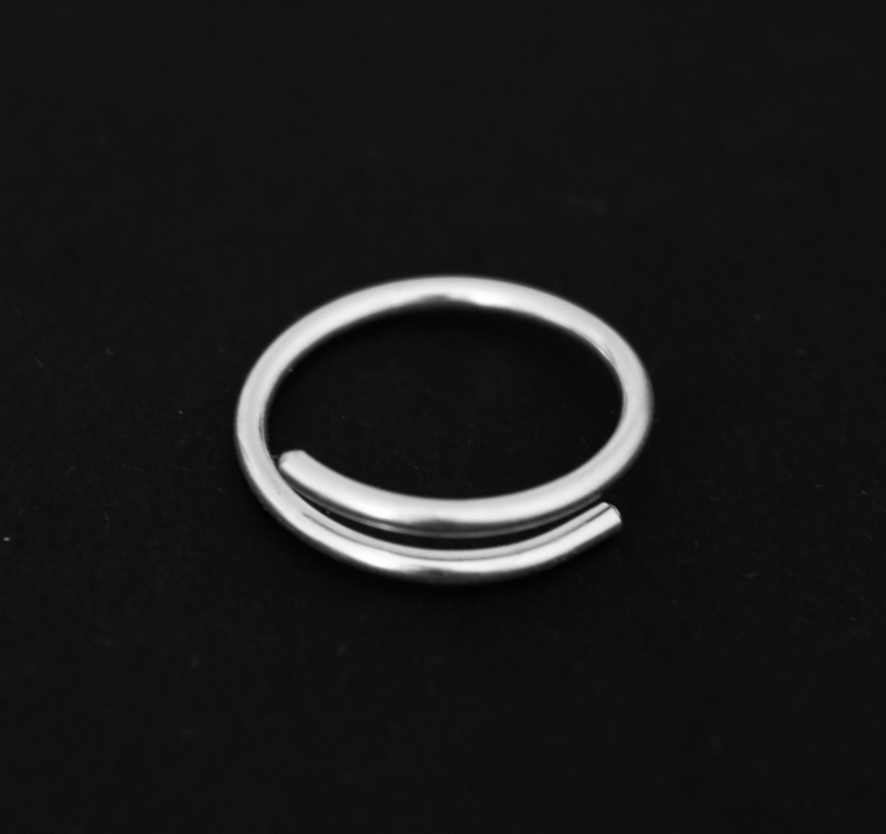 

Кольцо Unique Jewellery UJ8 размер 16 Серебряное UJ819