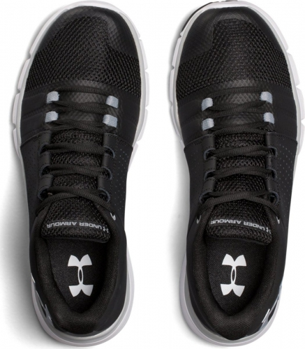 Under armour strive shop 7 training shoes