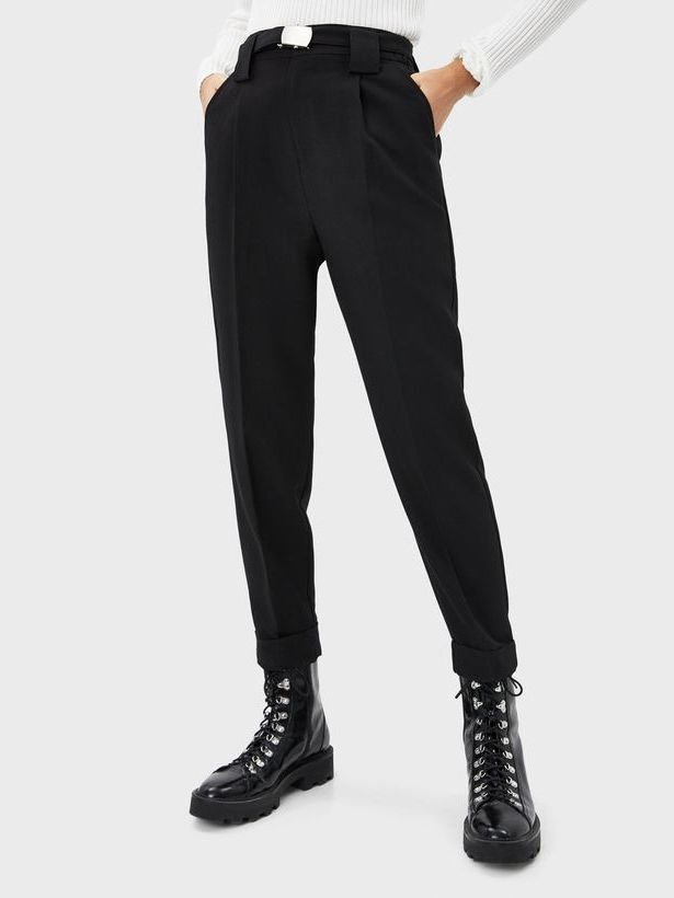 

Брюки Bershka 0052-168-800 32 Черные (00052168800329_SZ00052168800329)