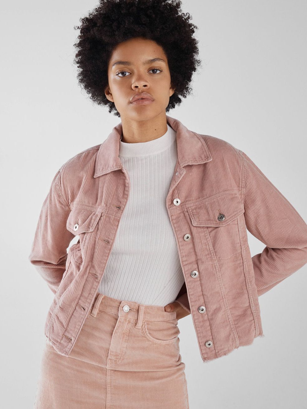 

Джинсовая куртка Bershka 6341-019-625 L Пудровая