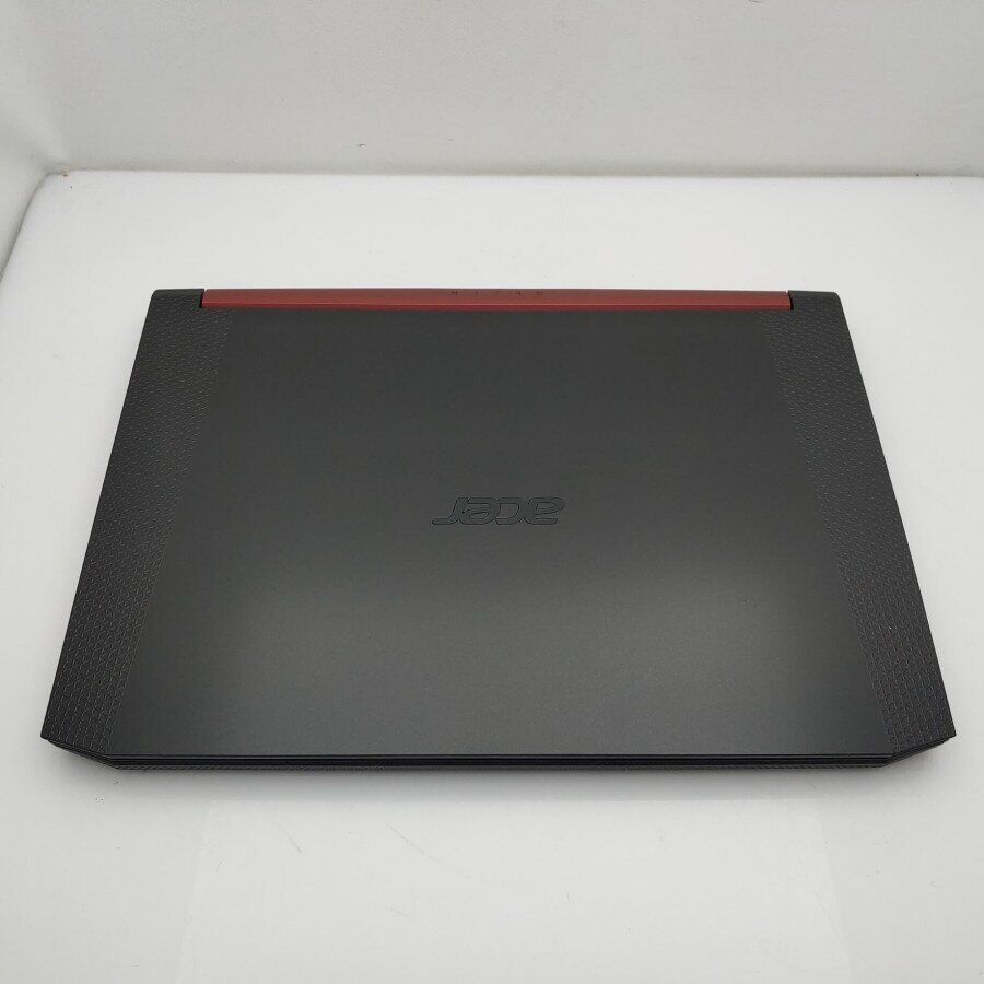 Игровой ноутбук Acer Nitro 5 AN515-54 / 15.6