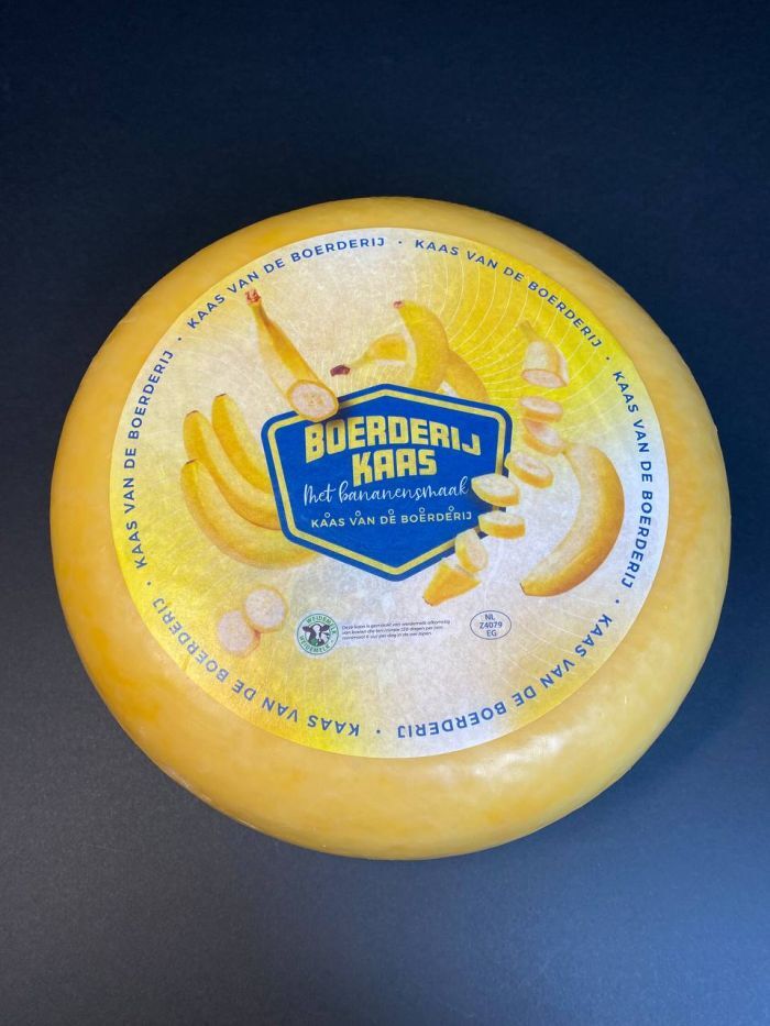 Купить Сыр Гауда Kaas Van de Boerderij Banana с бананом головка в ...