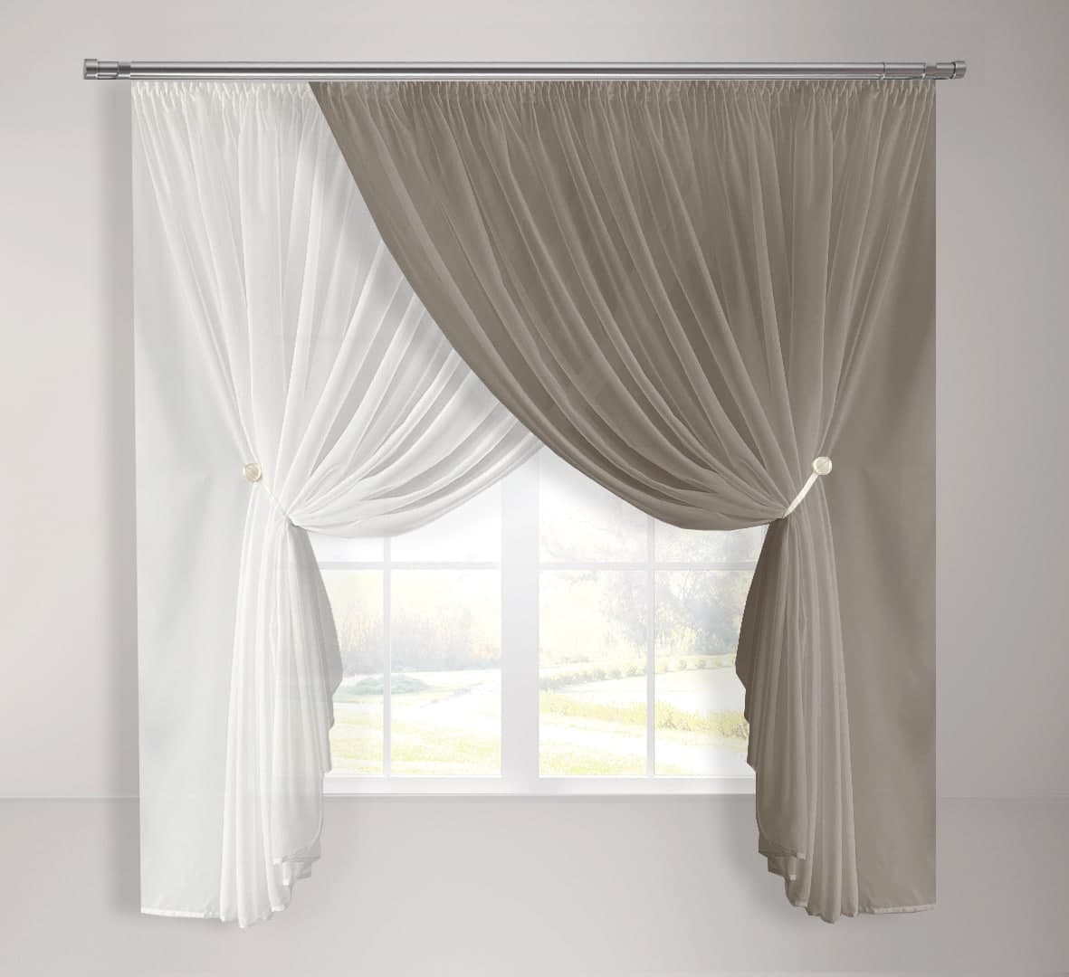 

Кухонная шифоновая занавеска Adagio Windows Decor с пышной сборкой бело-коричневая в размере 2,8х1,7м