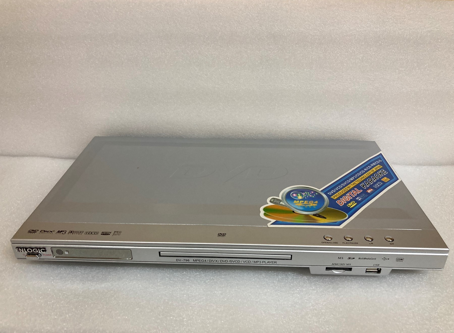 Проигрыватель DVD-караоке Enlogic DV-796(микрофон\Dolby Digital 5.1\USB ...