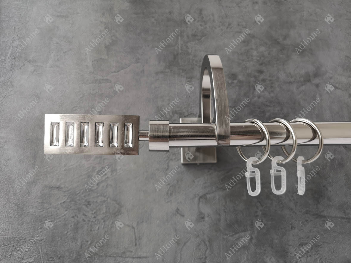 

Карниз Quadrum Эскала 160 см одинарный гак Сталь 19 мм гладкая (кольца с крючками)