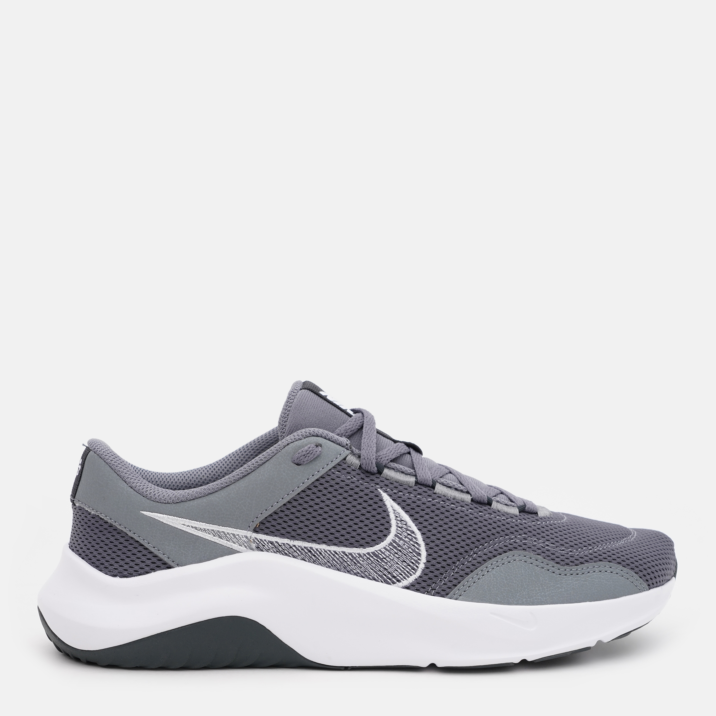 Акція на Чоловічі кросівки для залу Nike Legend Essential 3 Nn DM1120-002 41 (8US) 26 см Сірі від Rozetka