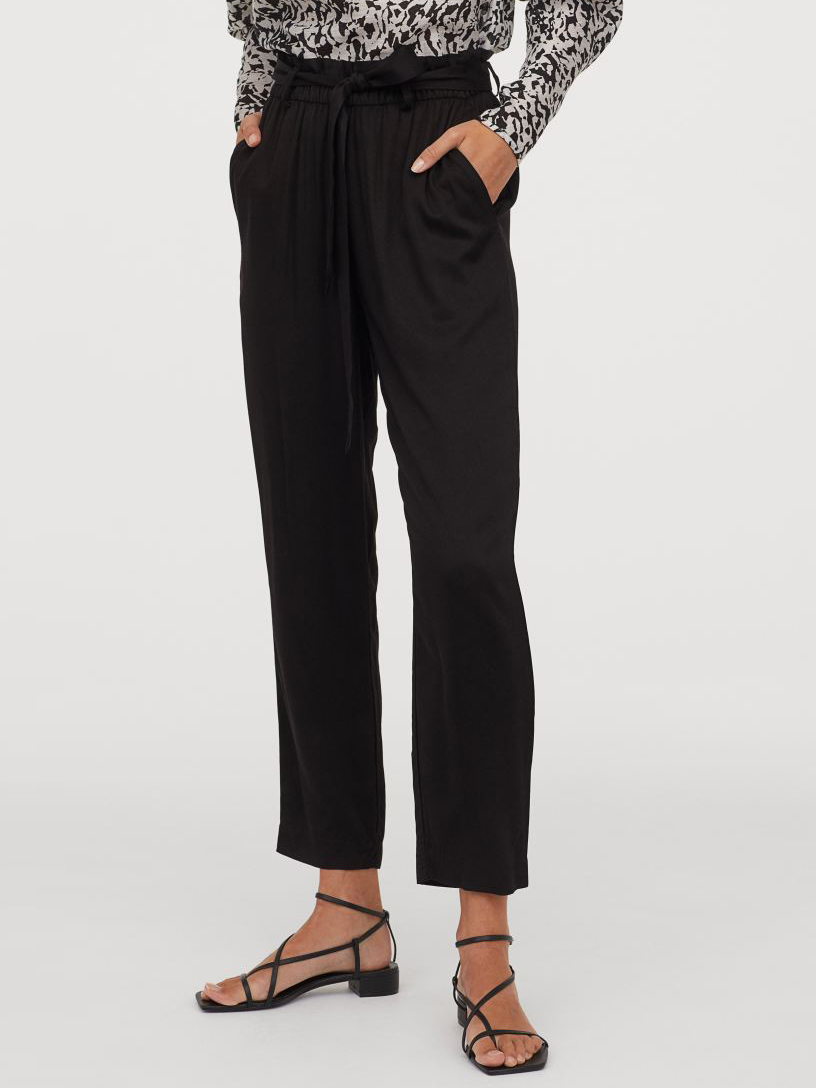 

Брюки H&M 06643190 40 Черные