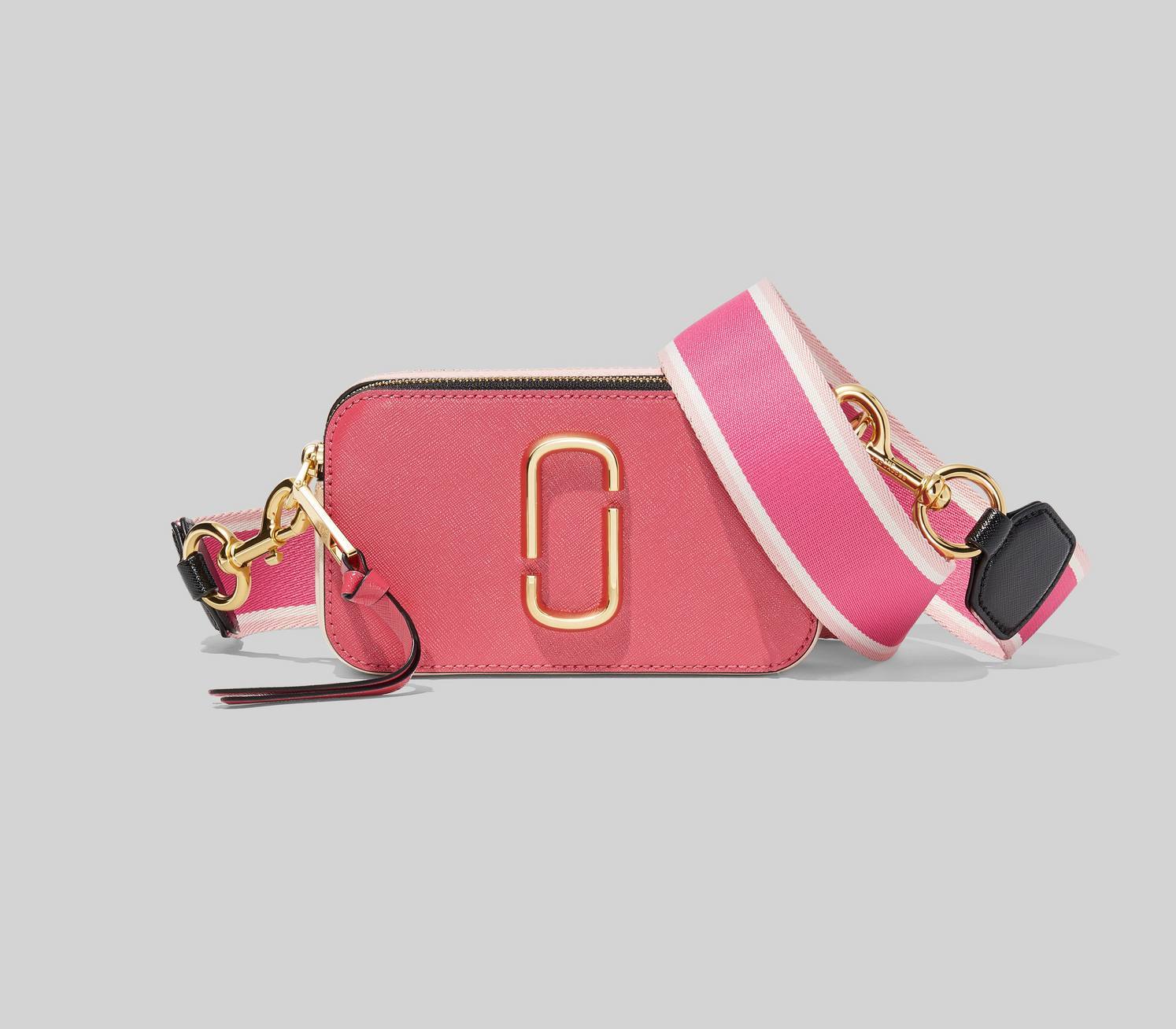 

Сумка Marc Jacobs The Snapshot Dragon Fruit Multi