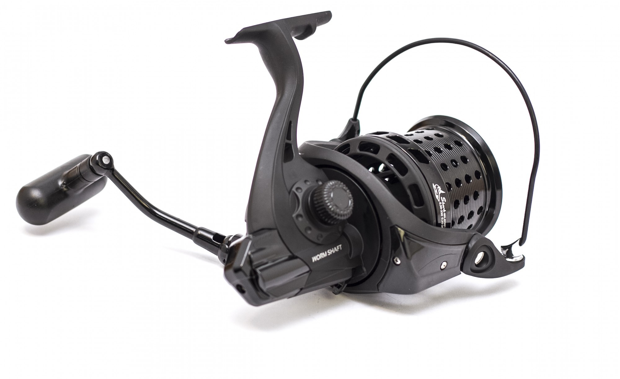 

Карповая и серфовая катушка Shark Surf 7000 с перфорированной шпулей 10+1