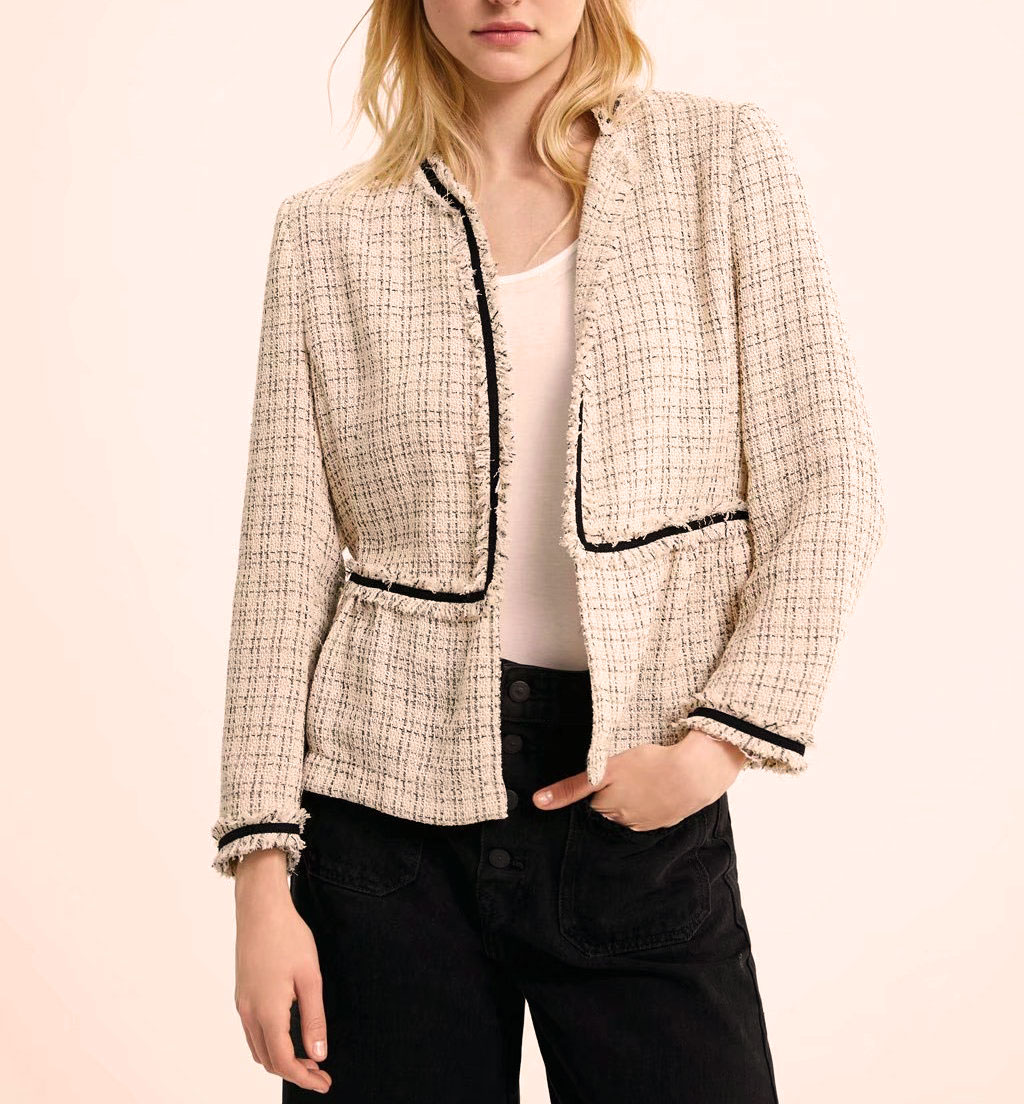 

Жакет женский твидовый с баской Glamor Berni Fashion (L) Бежевый