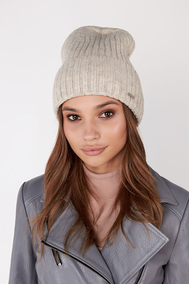 

Шапка L'maro Шапка 079 Бежевая 199340000