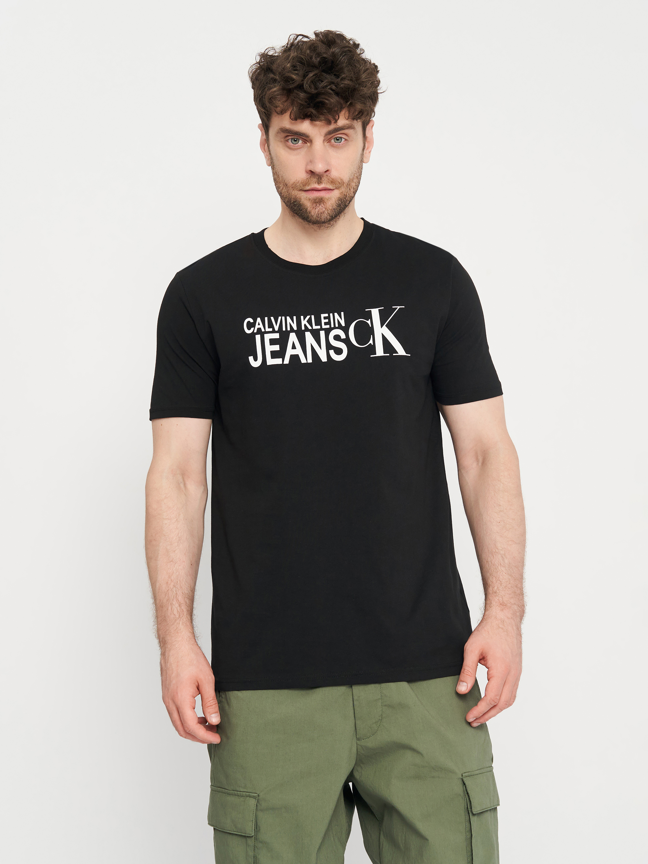 Акция на Футболка Calvin Klein Jeans 11019.1 S 44 Чорна от Rozetka