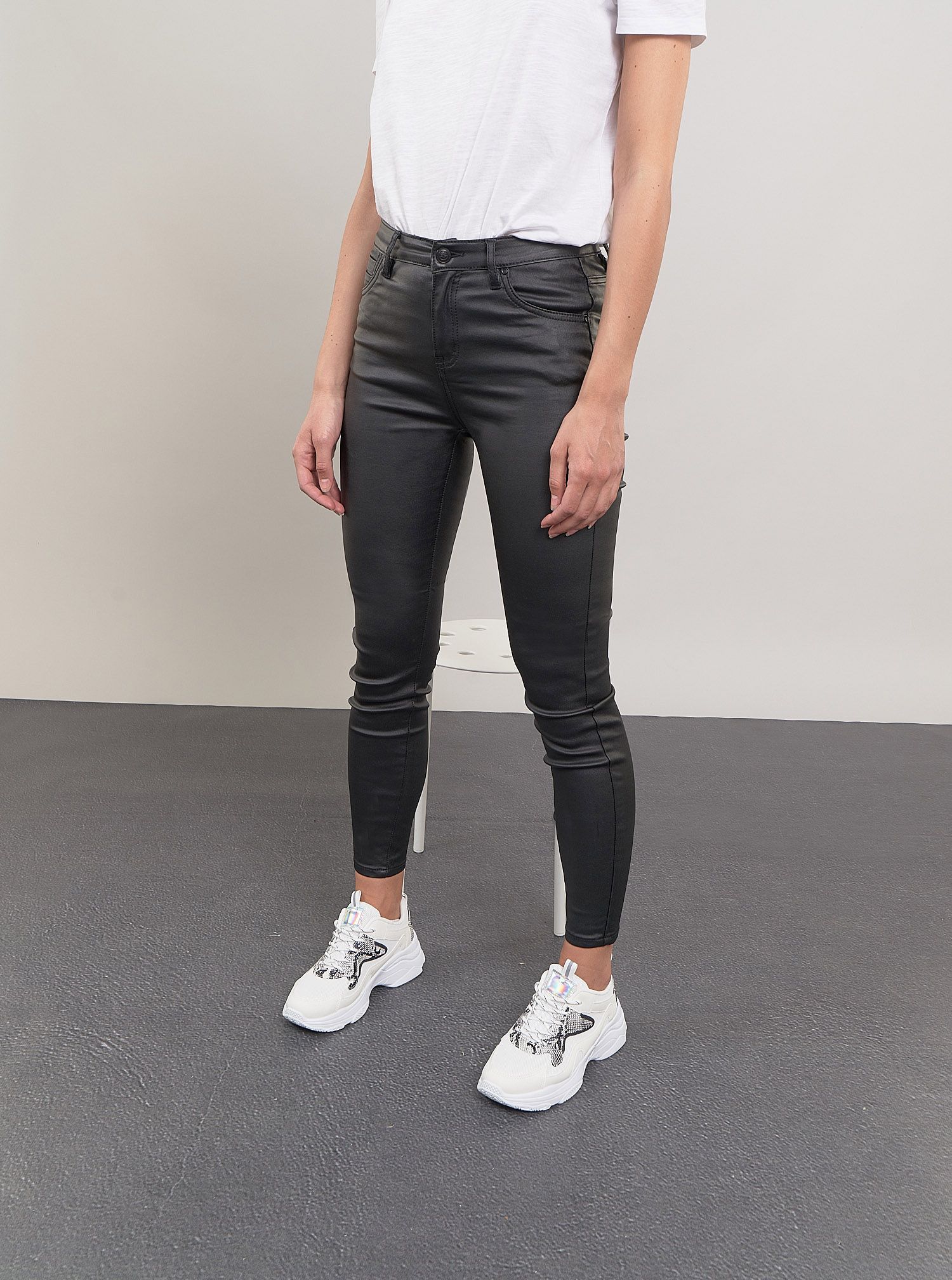 

Брюки Piazza Italia 28336-3 44 Black