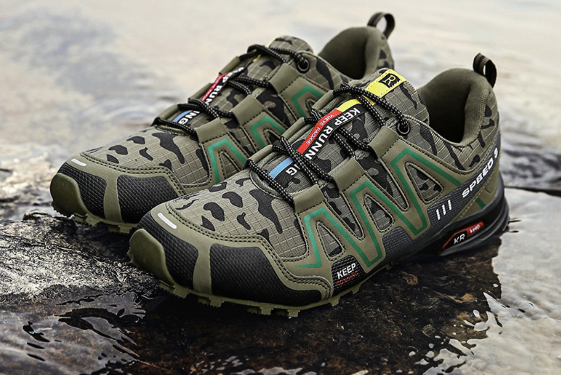 Salomon store digital camo