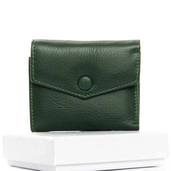 

Женский компактный кошелек Classic кожа DR. BOND WS-20 dark-green