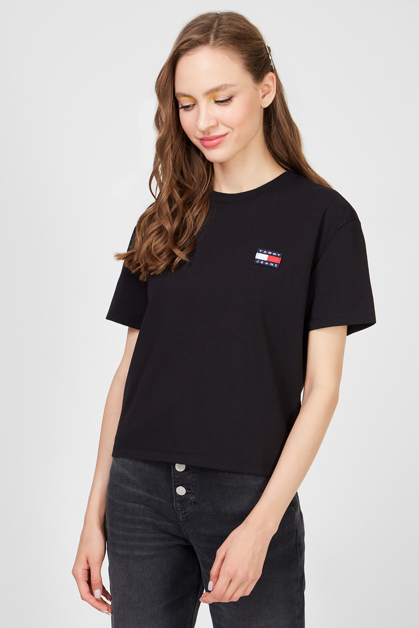 

Женская черная футболка TJW TOMMY BADGE Tommy Hilfiger S DW0DW06813