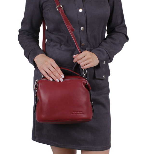 

Женская кожаная сумка Luxury Leather Accessories.86993.11