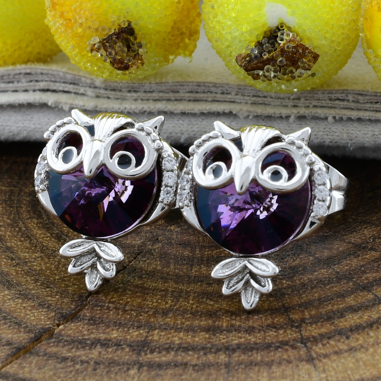 

Серьги Xuping с кристаллами Swarovski 27278 размер 14х11 мм вес 2.7 г цвет фиолетовый позолота Белое золото