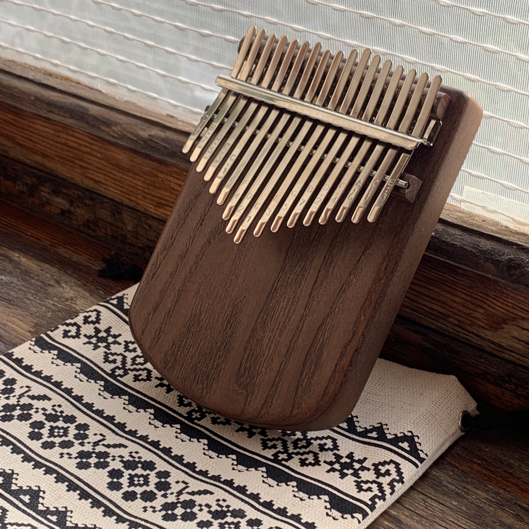 Калімба На 17 Нот Kalimba Ukraine Темна – фото, отзывы, характеристики ...