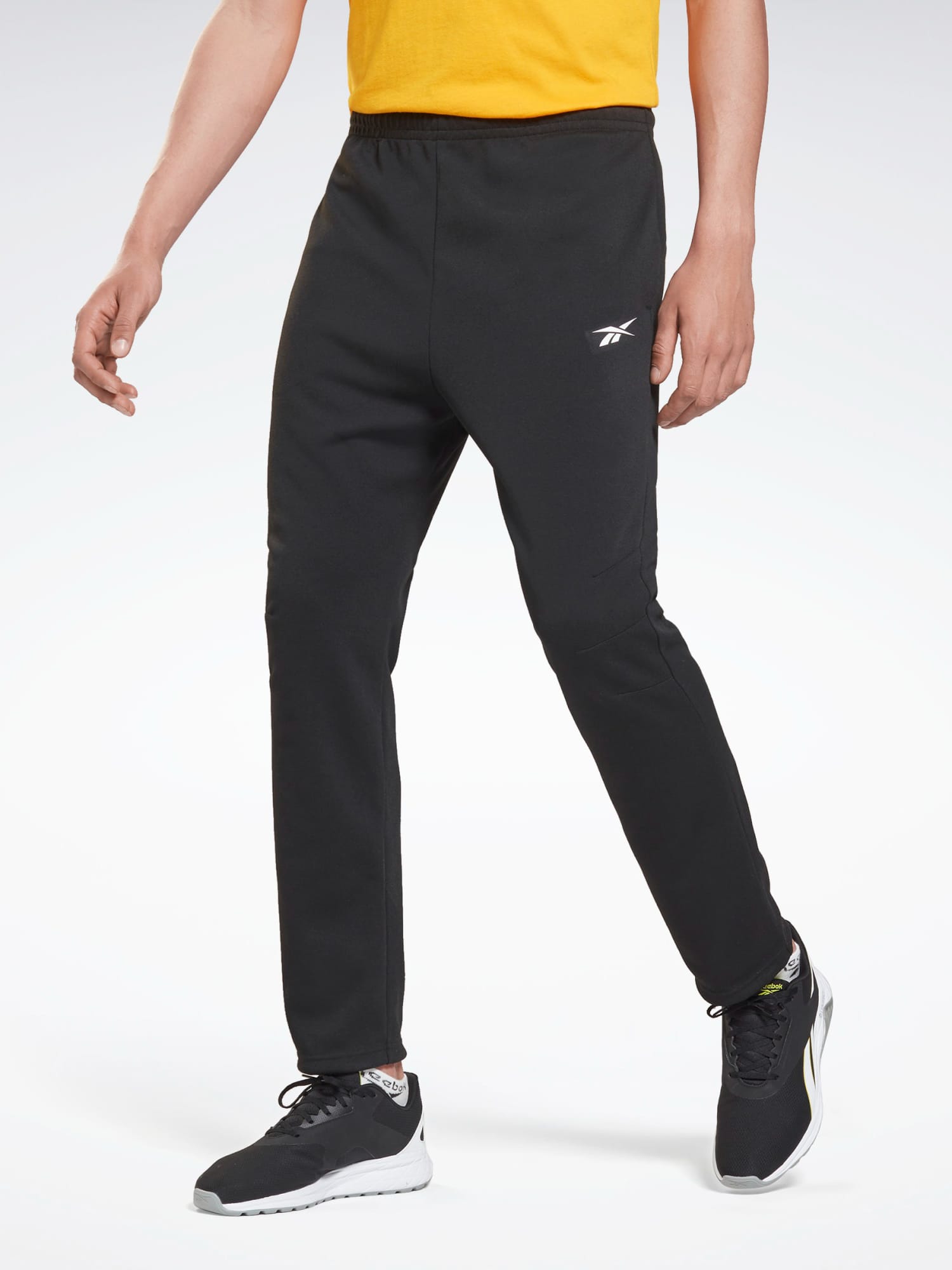 Акція на Спортивні штани чоловічі Reebok Myt Knit Jogger GS8996 L Чорні від Rozetka