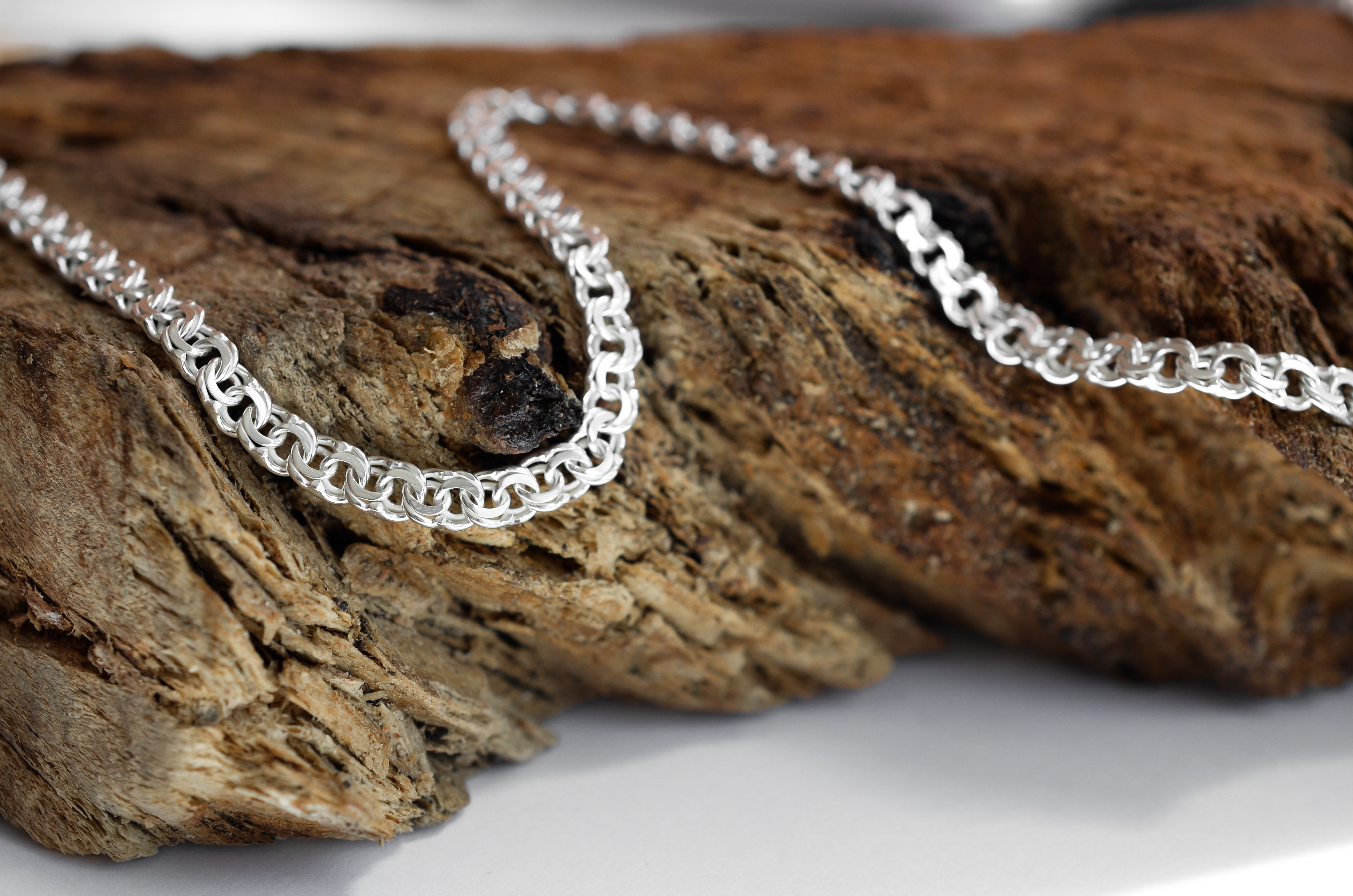 

Серебряная цепочка Meridian 925 пробы Плоский запиляный бисмарк 70 размер 25022/1700