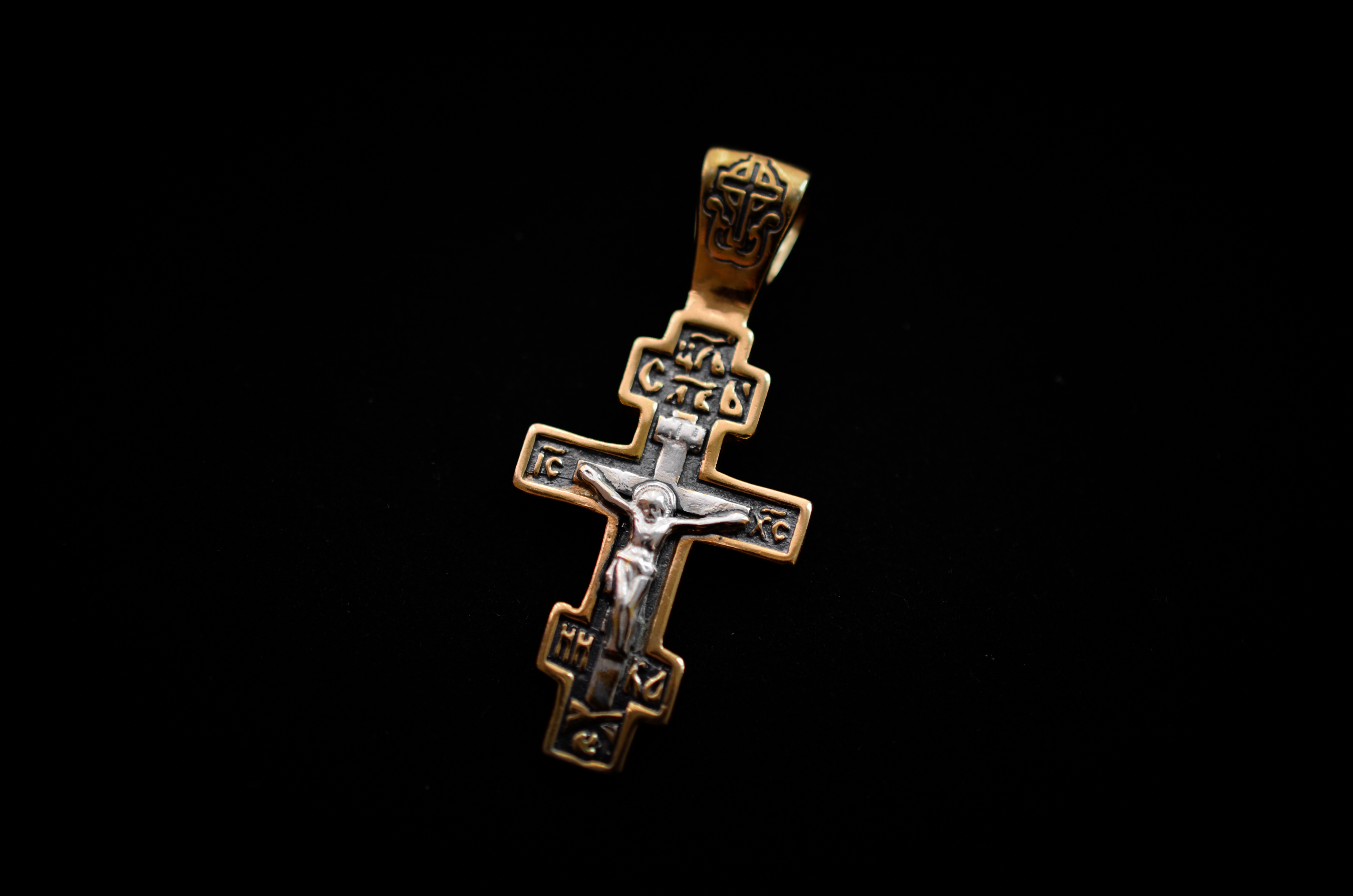 

Серебряный крест Meridian 925 пробы Кр142п