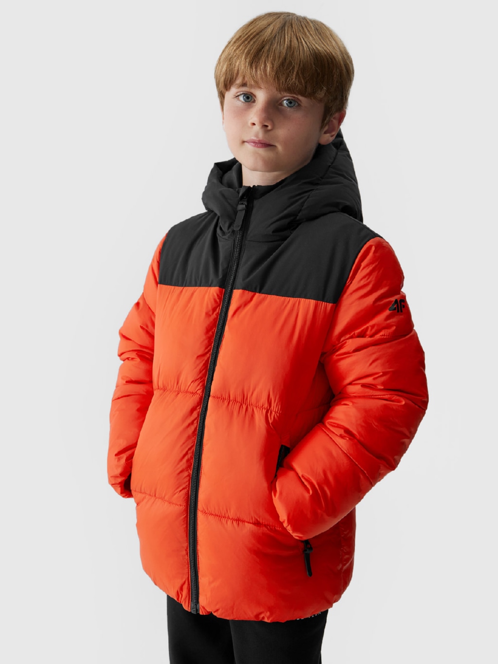 Акція на Підліткова зимова стьобана куртка для хлопчика 4F 4FJAW23TDJAM274-62S 146 см Помаранчева від Rozetka