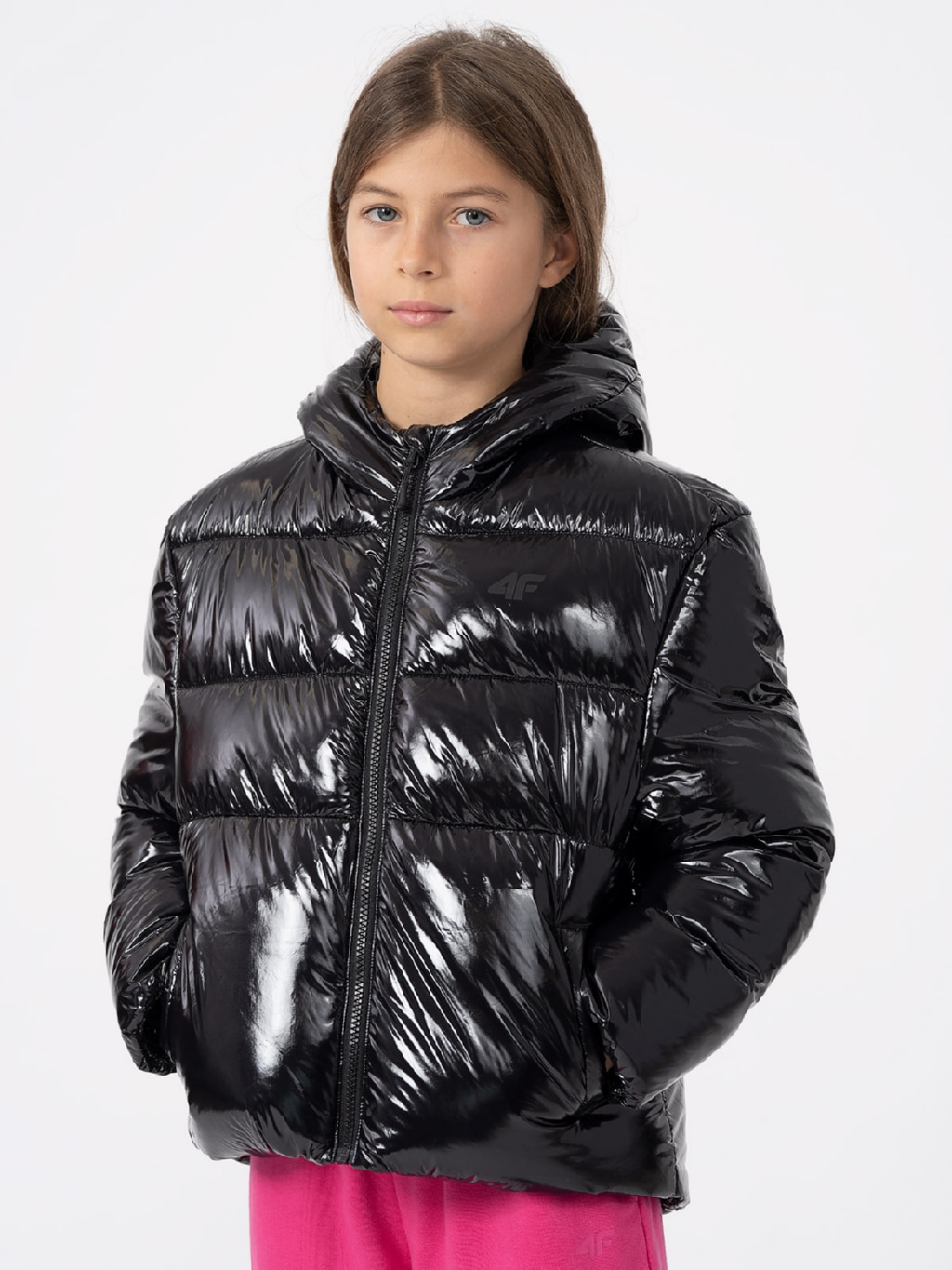 Акція на Дитяча демісезонна куртка для дівчинки 4F 4FJAW23TDJAF267-21S 122 см Чорна від Rozetka