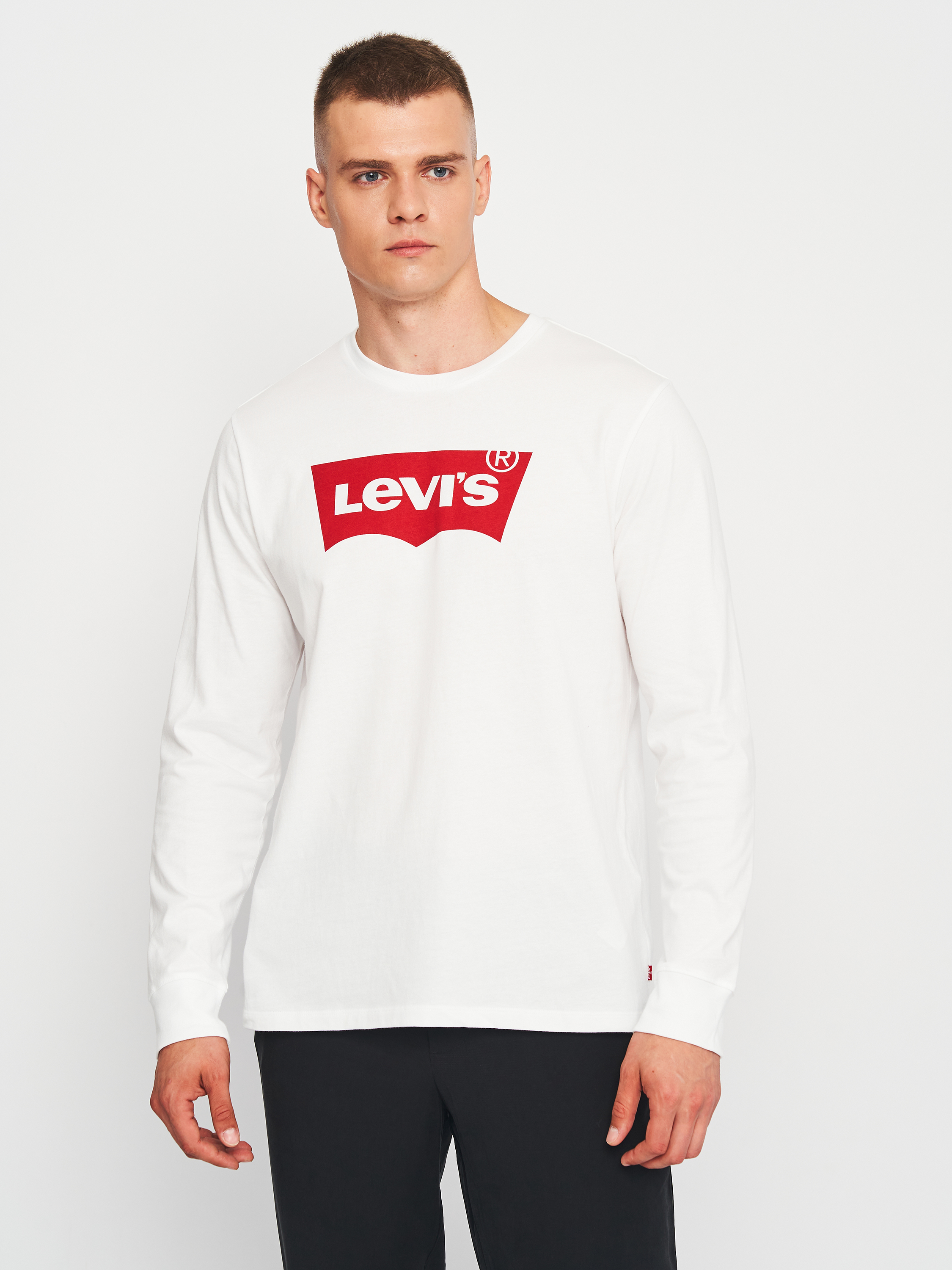 Акція на Лонгслів Levi's The Graphic 36015-0010 L White від Rozetka