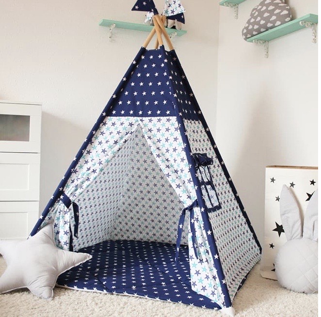 

Детская Палатка - Вигвам «Звездочет» от 3 лет 100% Коттон Матрасик + 2 Подушки, Флажки, Гирлянда