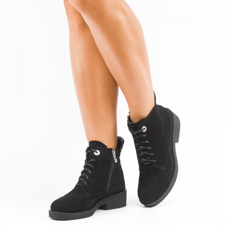 

Ботильоны Winner Boots черные 034-33 38