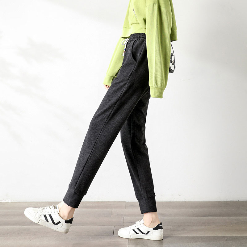 

Брюки-джоггеры женские Megapolis, черный Berni Fashion () Черный, Брюки-джоггеры женские Megapolis, черный Berni Fashion (L) Черный