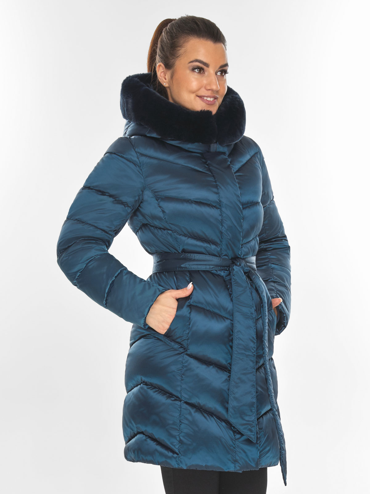Акція на Куртка зимова довга жіноча Braggart 57635 52 (XL) Атлантика від Rozetka